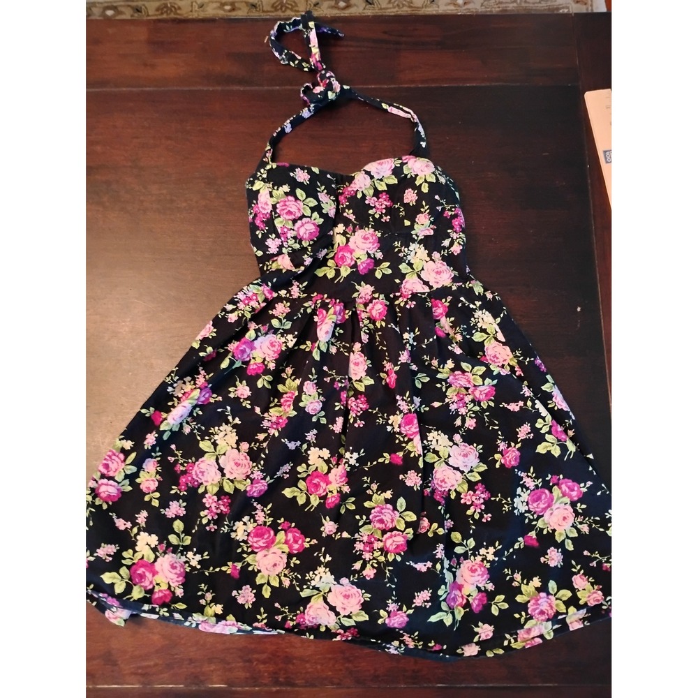 No Boundaries Floral Halter Dress Black‎ Pink Rose Smocked Back Sun Dress Medium